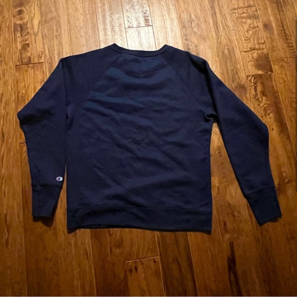 DISCONTINUED vintage champion crewneck - Picture 2 of 4